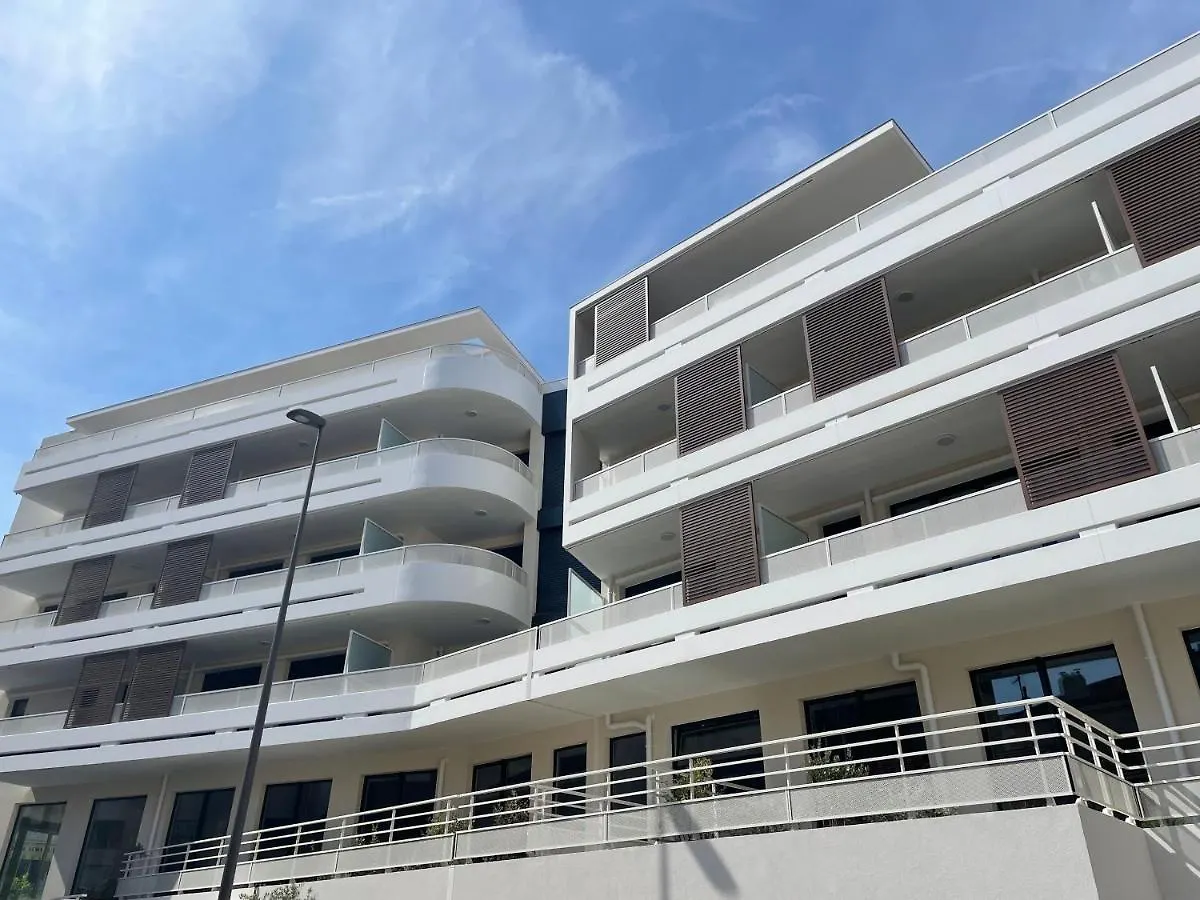 Apartment Cannes, Appartement Avec Parking+Terrasse, Croisette A Pied!